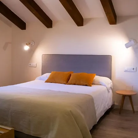 Lucerna Sports & 4*