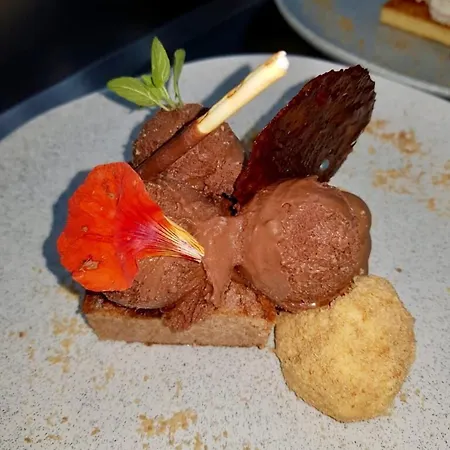 Hotel Lucerna Sports & 4*