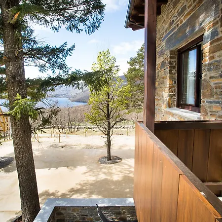 Lucerna Sports & Hotel Vigo de Sanabria