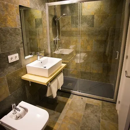 Lucerna Sports & Hotel Vigo de Sanabria