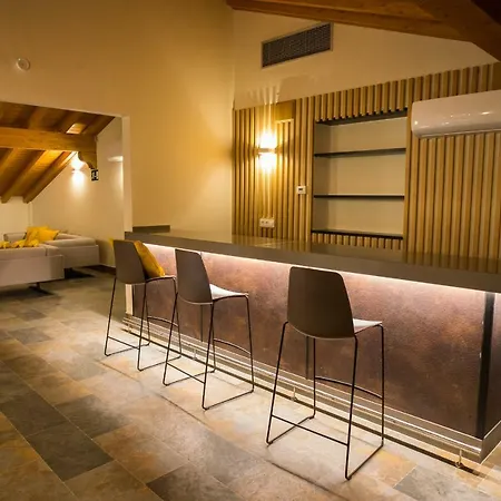 Lucerna Sports & 4*
