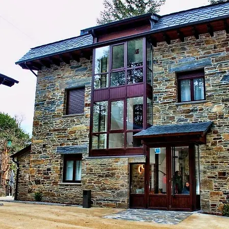 Lucerna Sports & 4* Vigo de Sanabria
