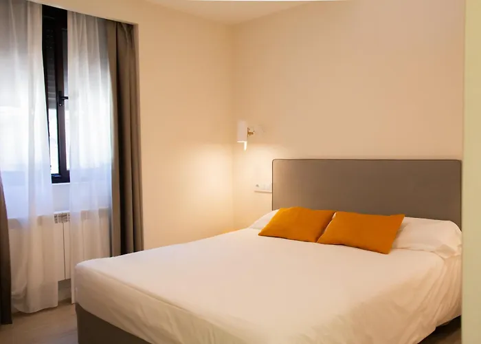 호텔 Lucerna Sports & 4*