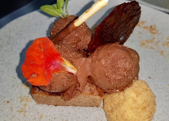 호텔 Lucerna Sports & 4*