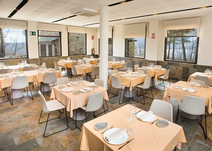 호텔 Lucerna Sports & 4*